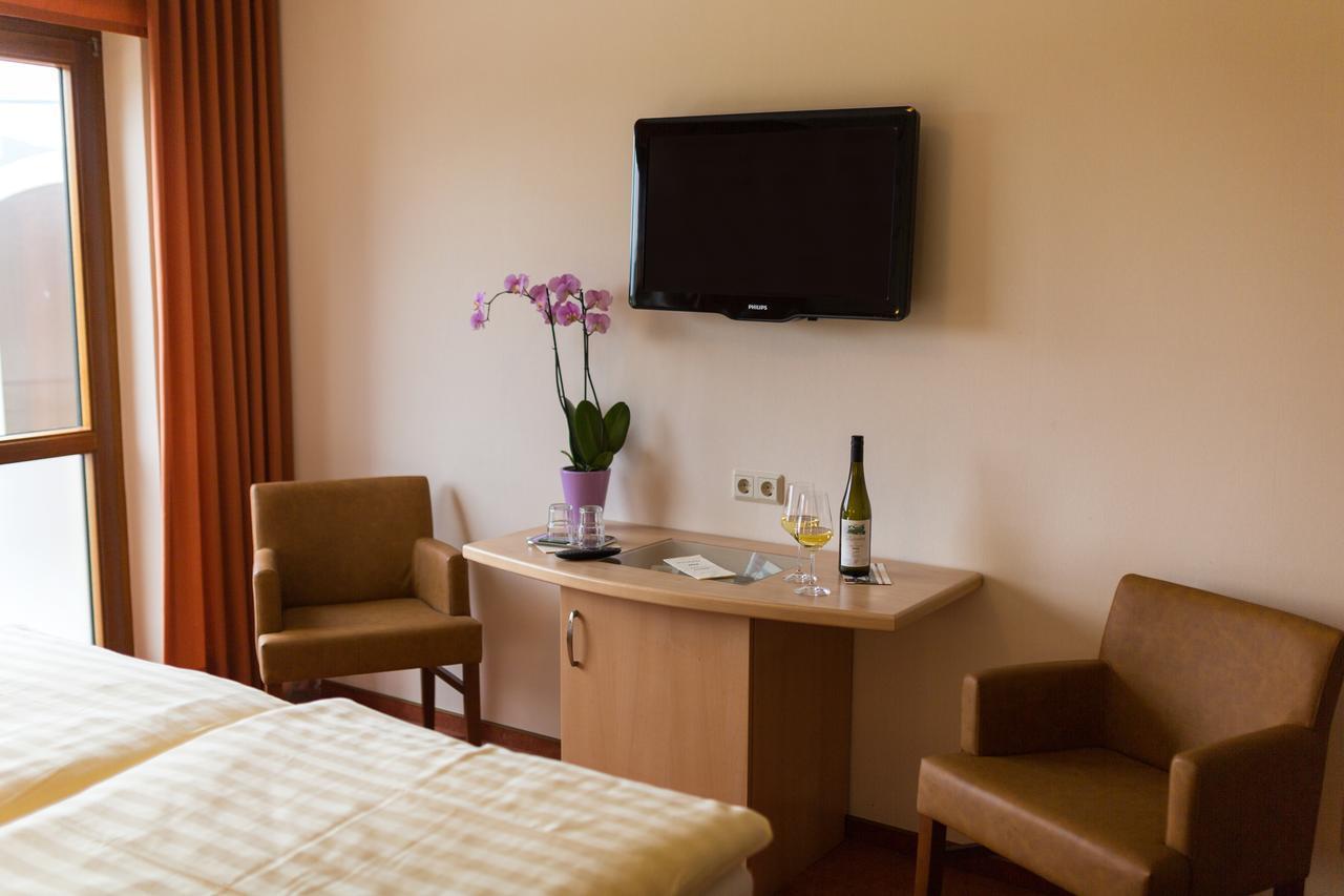 Hotel Zehnthof Ürzig المظهر الخارجي الصورة